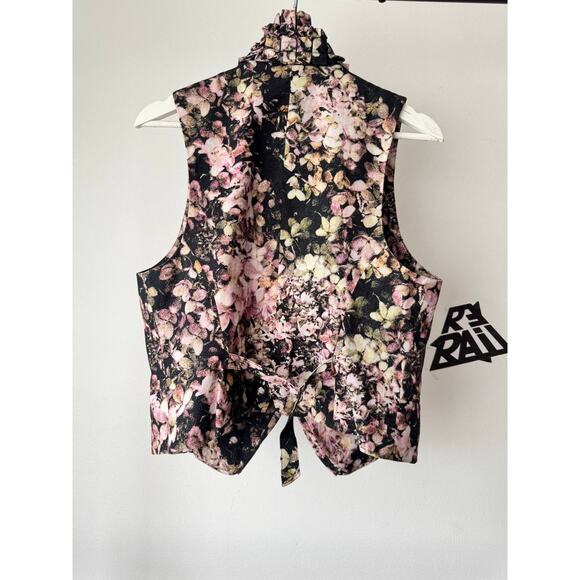 Ann Demeulemeester Floral Pleated Vest - Picture 2 of 8